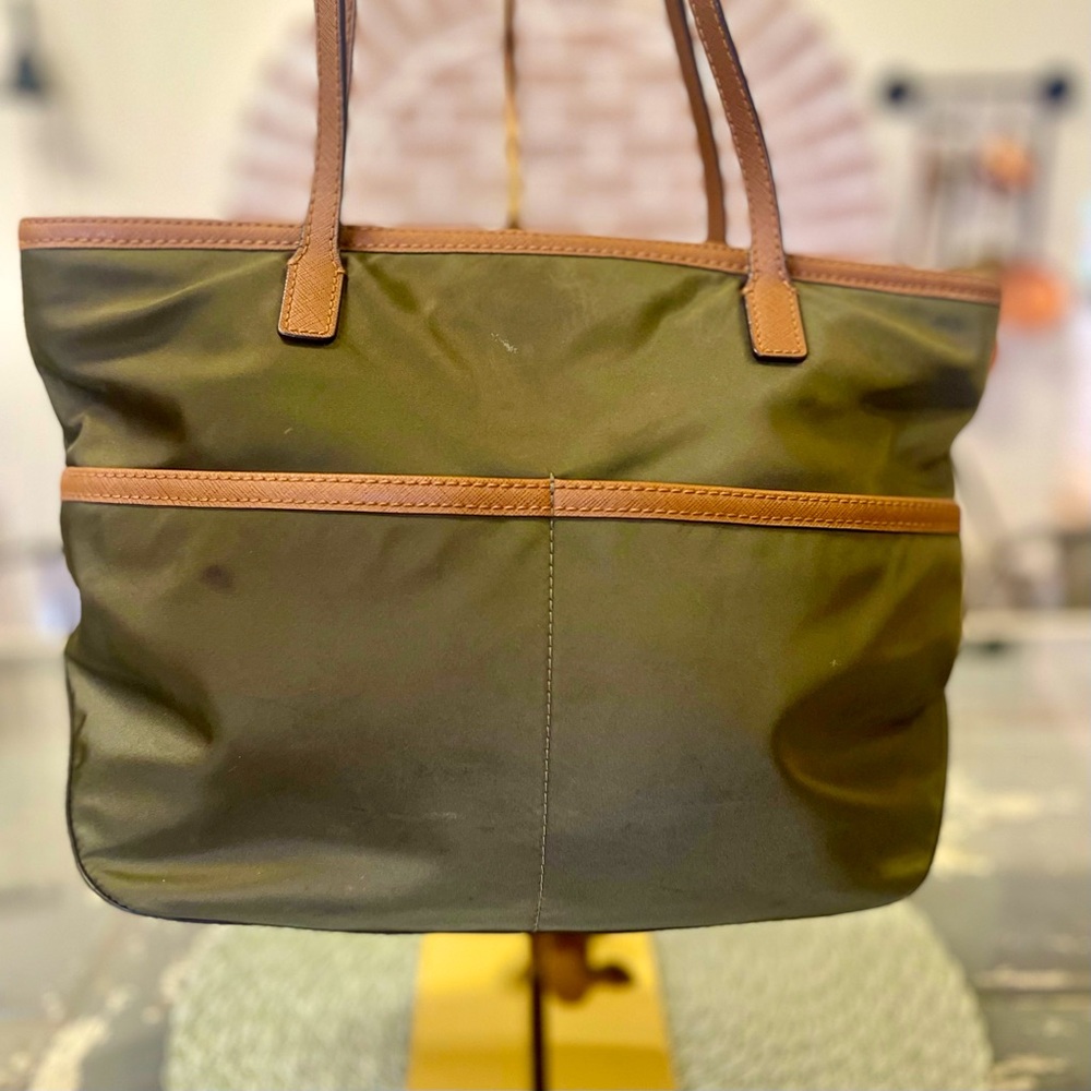 Michael Kors Olive Green Tote Bag/Satchel - Picture 3 of 7
